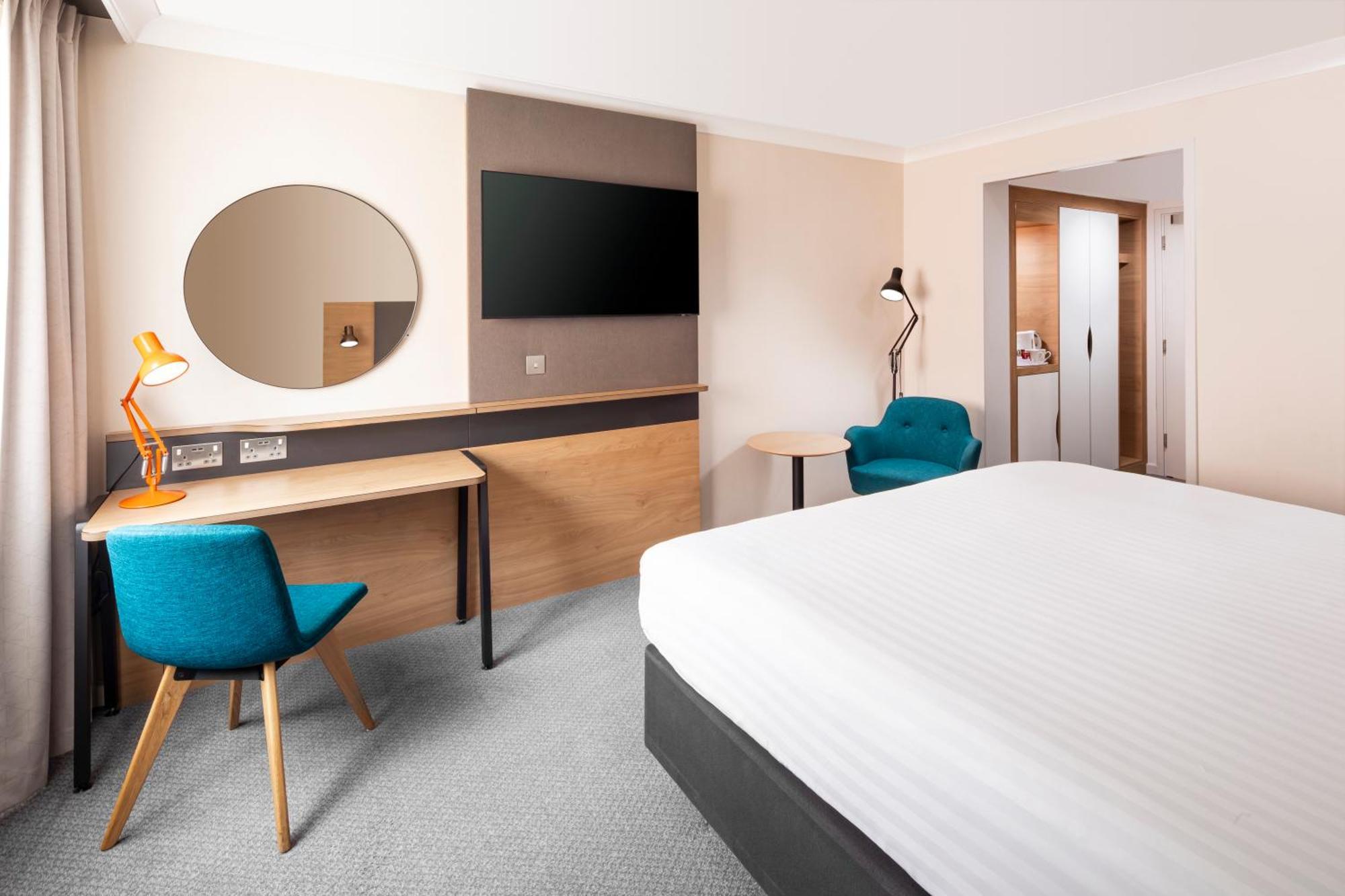 Holiday Inn Reading South M4 Jct 11 By Ihg Eksteriør bilde