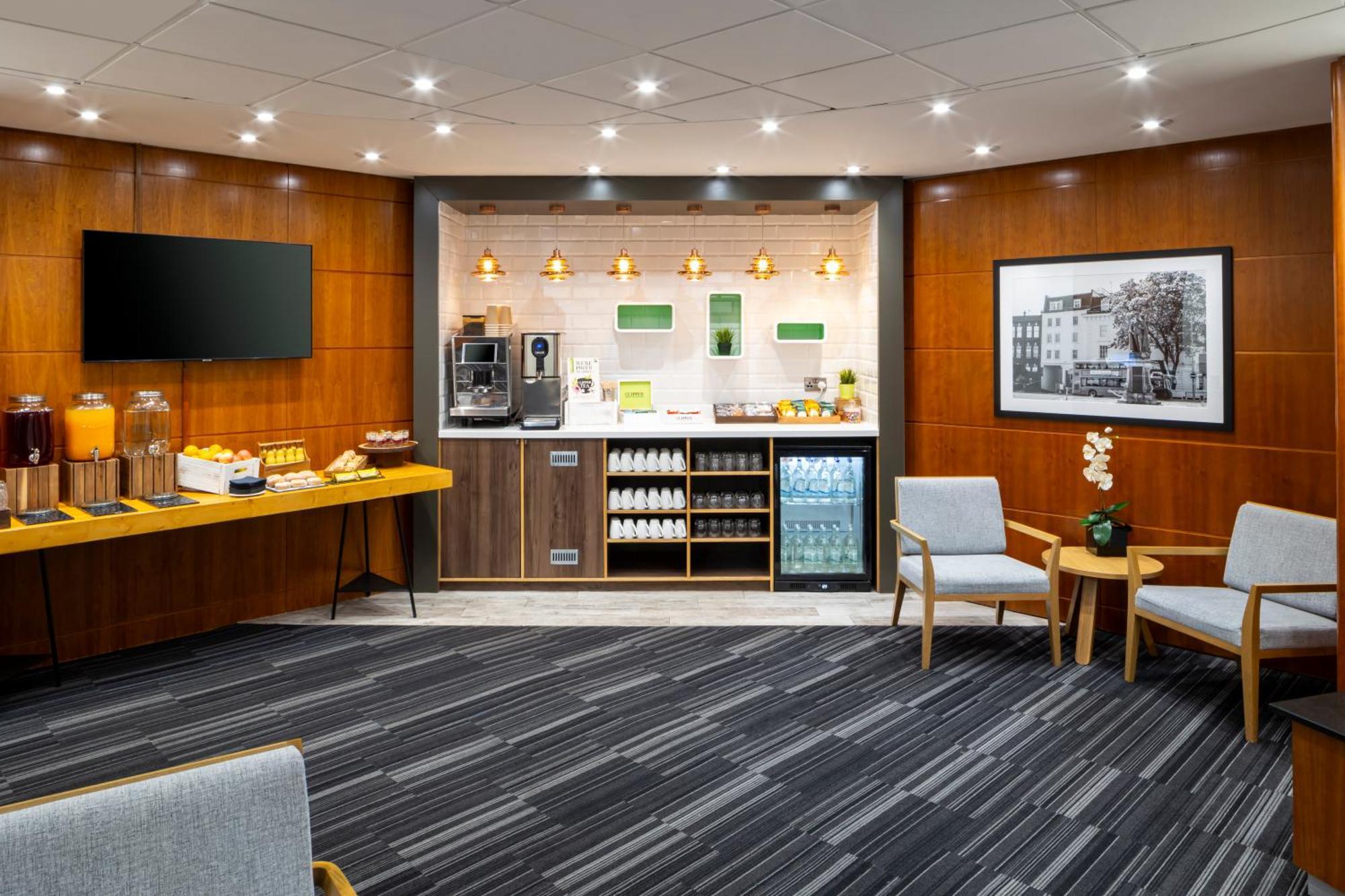 Holiday Inn Reading South M4 Jct 11 By Ihg Eksteriør bilde
