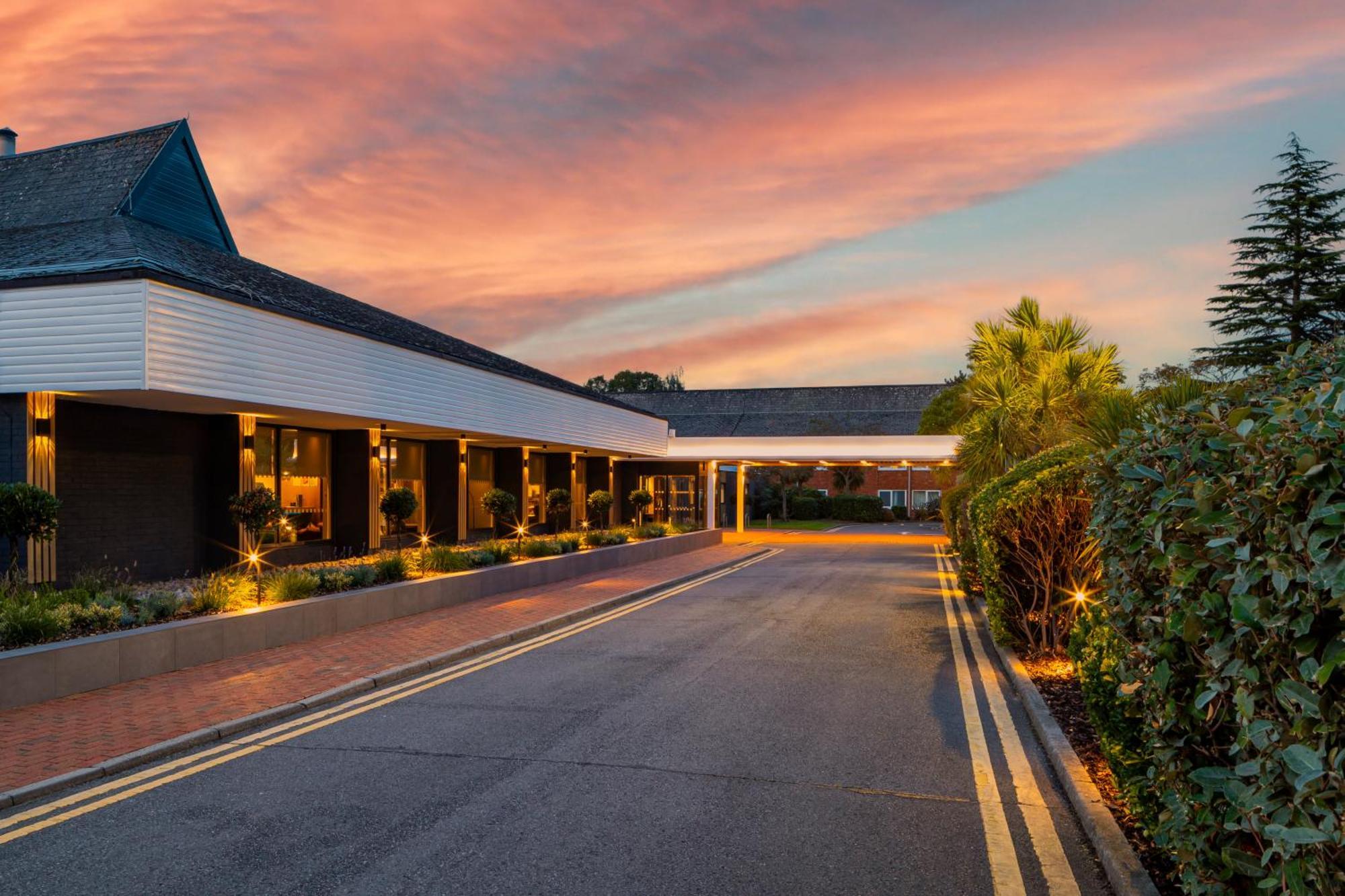 Holiday Inn Reading South M4 Jct 11 By Ihg Eksteriør bilde